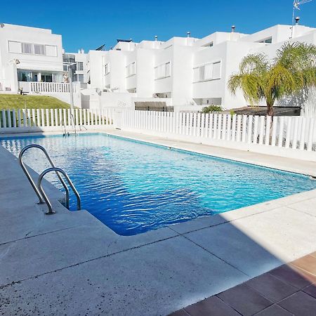 A Levante Conil- Solo Familias Y Parejas Conil De La Frontera Extérieur photo